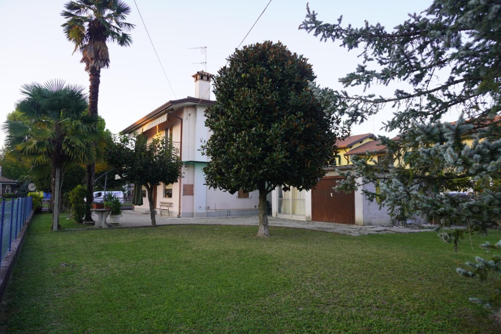 Oliva'S House Appartamento Con Giardino 帕拉佐罗德罗斯泰尔 外观 照片