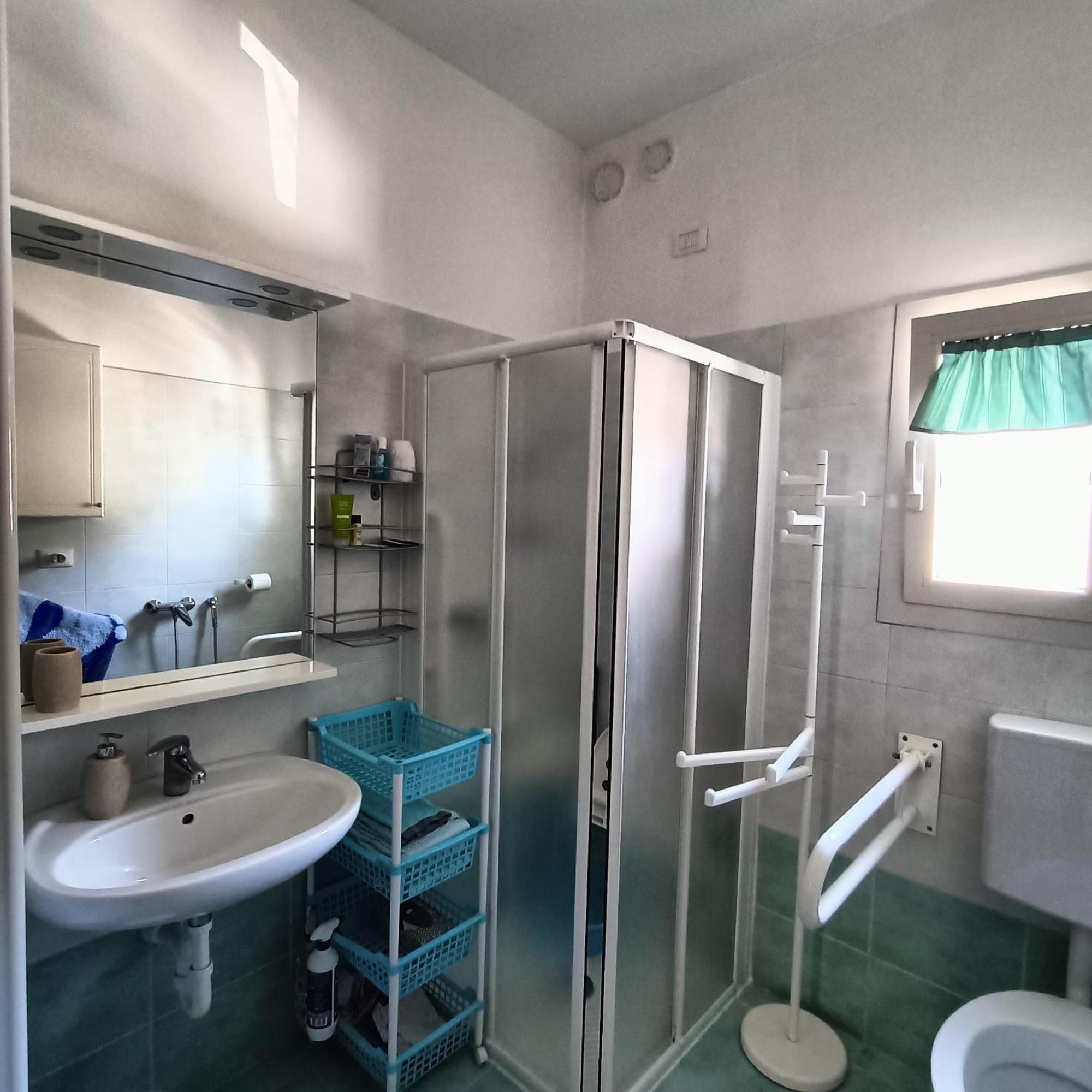 Oliva'S House Appartamento Con Giardino 帕拉佐罗德罗斯泰尔 外观 照片